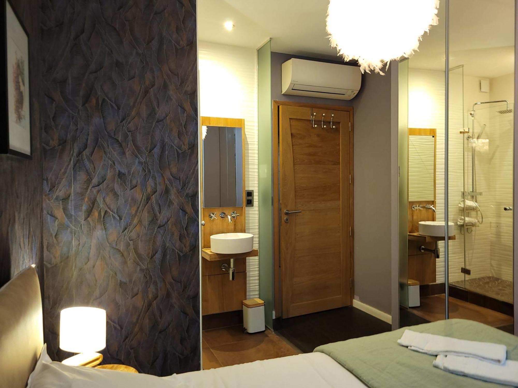 L'Eau Vive Jacuzzi Et Sauna En Vieille Ville 5 Annecy Eksteriør billede